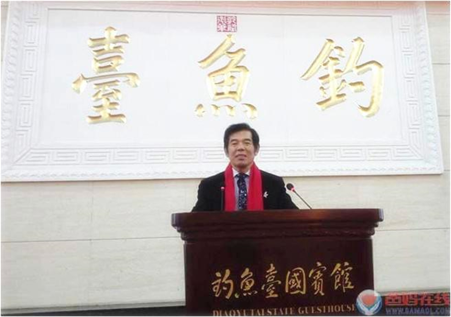 我做為爸媽在線的一個兒子,我愿為她的贏局無限而努力!