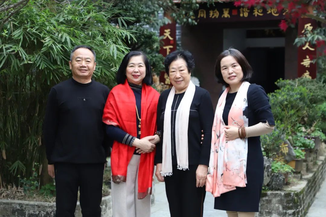 1724923418.jpg 1724923418.jpg