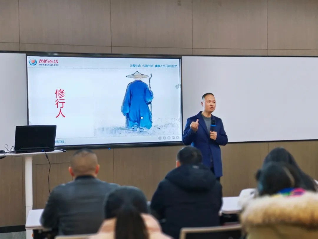 1729064920958802.jpg 1729064920958802.jpg