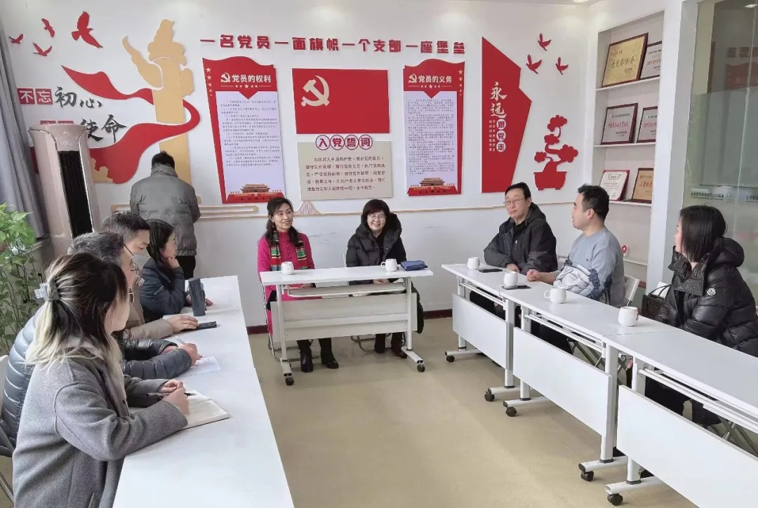 1729124945779569.jpg 1729124945779569.jpg