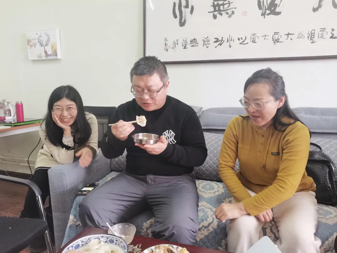 1739764764387132.jpg 1739764764387132.jpg