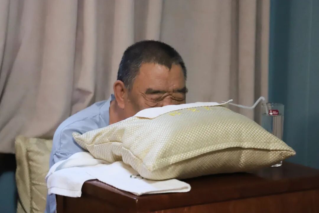 1758772265128578.jpg 1758772265128578.jpg