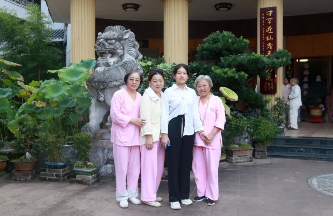 屏幕截圖 2025-12-03 091204.jpg